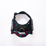 A photo of our personalized harness from the top view.